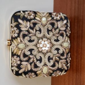 Beaded Indian box bag NWOT